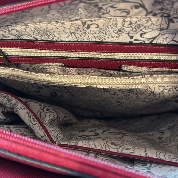 Handbag/Tote in Burgundy and Gold - Picture 7 of 7